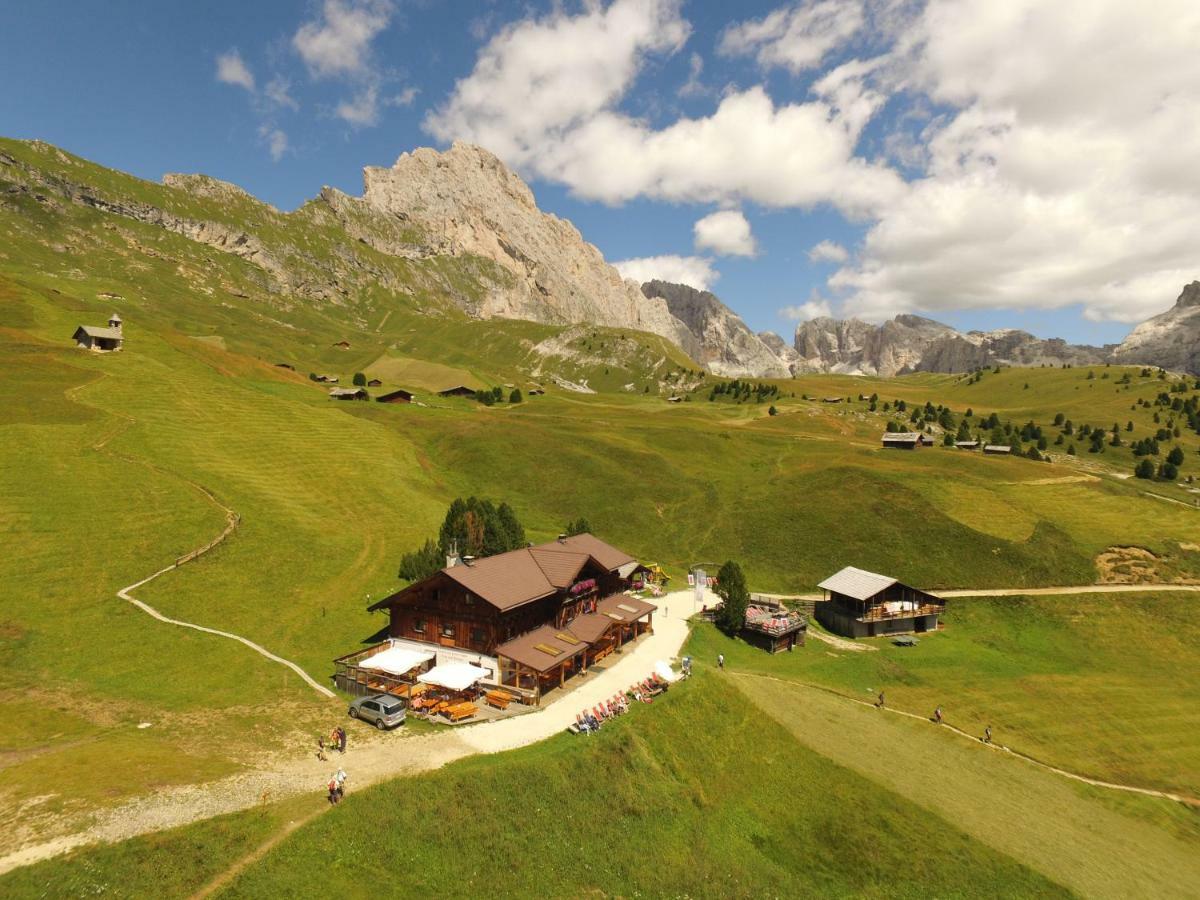 Rifugio Fermeda Hutte Affittacamere Santa Cristina Val Gardena Esterno foto